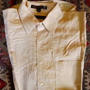 Tommy HillFiger Dress Shirt (15 1/2)